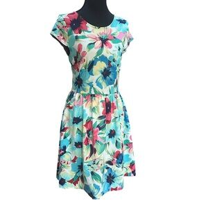 Everly Bright Multicolor Floral Dress EUC Size M